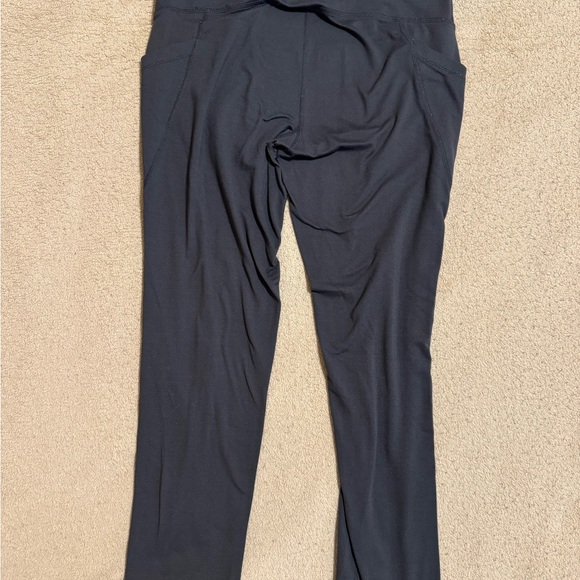 Women’s Colosseum brand leggings size Large - Picture 2 of 3